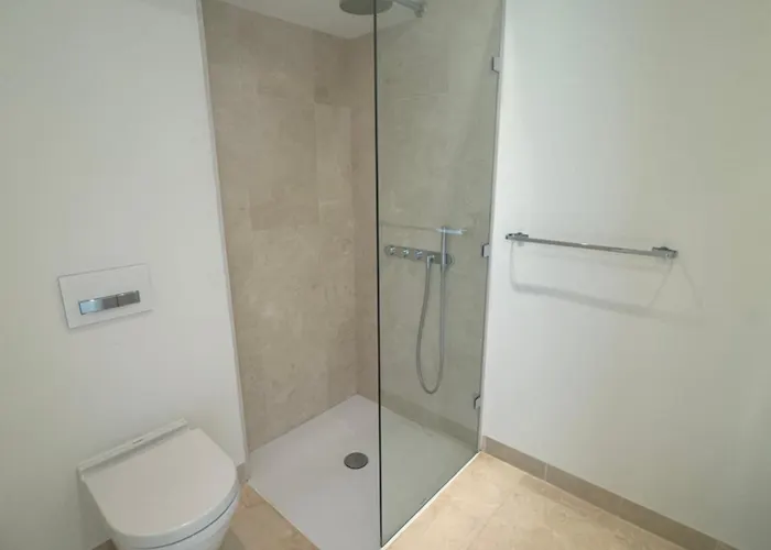 Alicia Maxima סן-מקסים